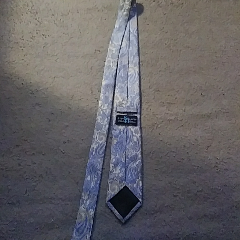 Men's Steve Harvey tie - Picture 2 of 3